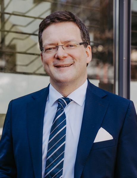Jonas Stein, DGUV